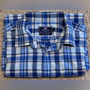 Vineyard Vines Mens Classic Fit Tucker Shirt Size Large Blue Plaid Short Sleeve